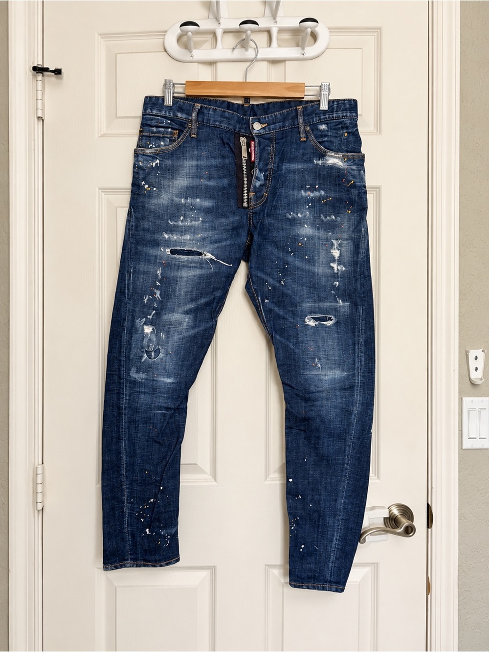 DSQUARED2 Men Distressed Dark Blue Paint-Splatter Jeans